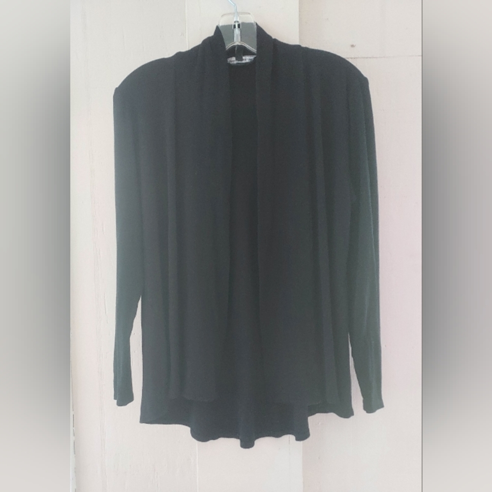 Cable & Gauge Women's Black Lightweight  open style Cardigan, size Large.